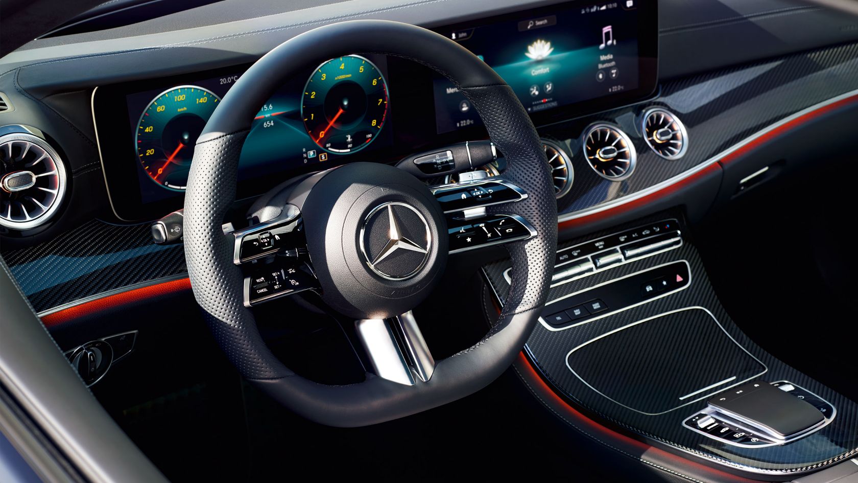 Дизайн Mercedes-Benz E-class Купе Интерьер #1