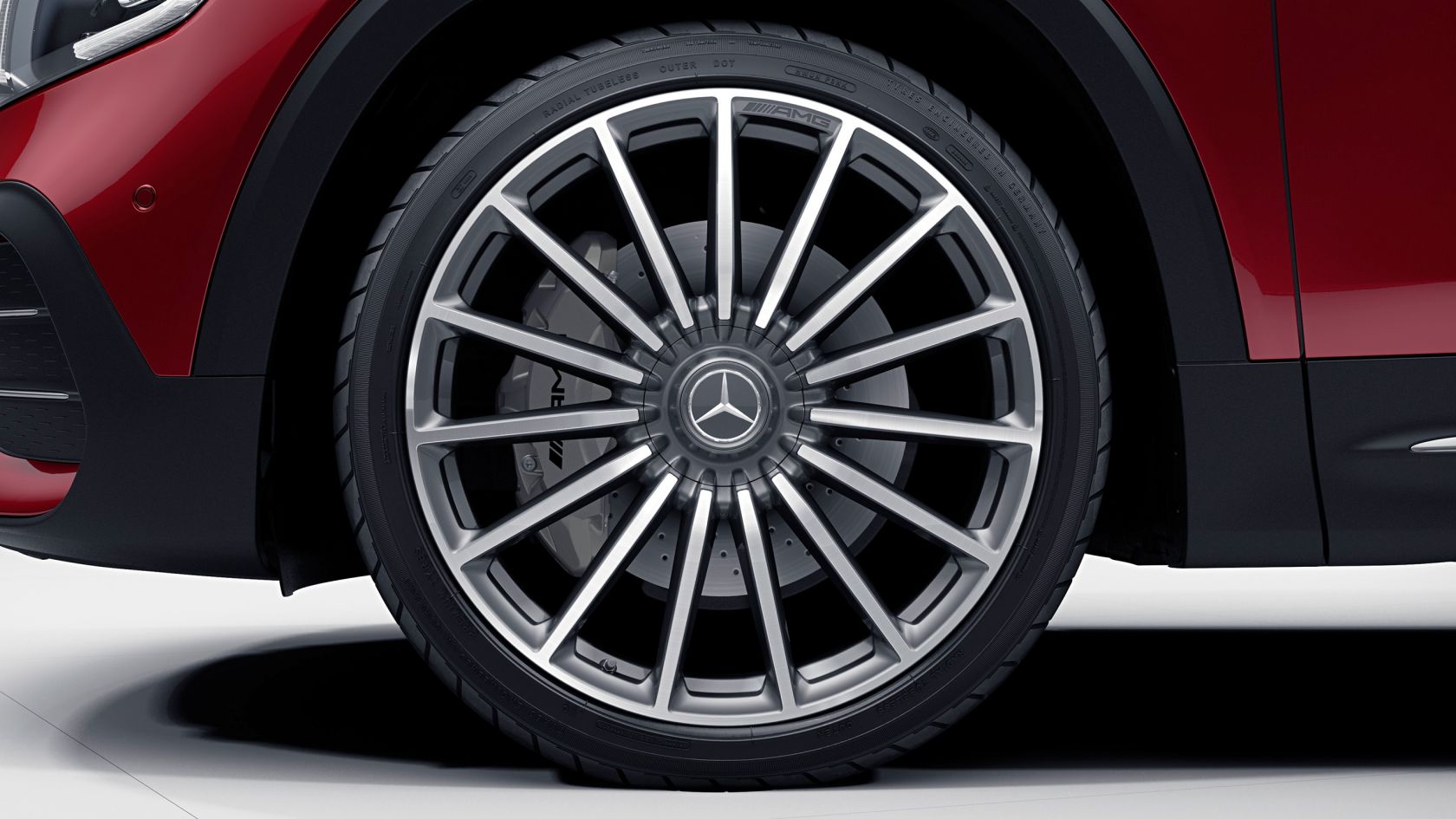 Mercedes-AMG GLB 35 4MATIC Дизайн экстерьера #2