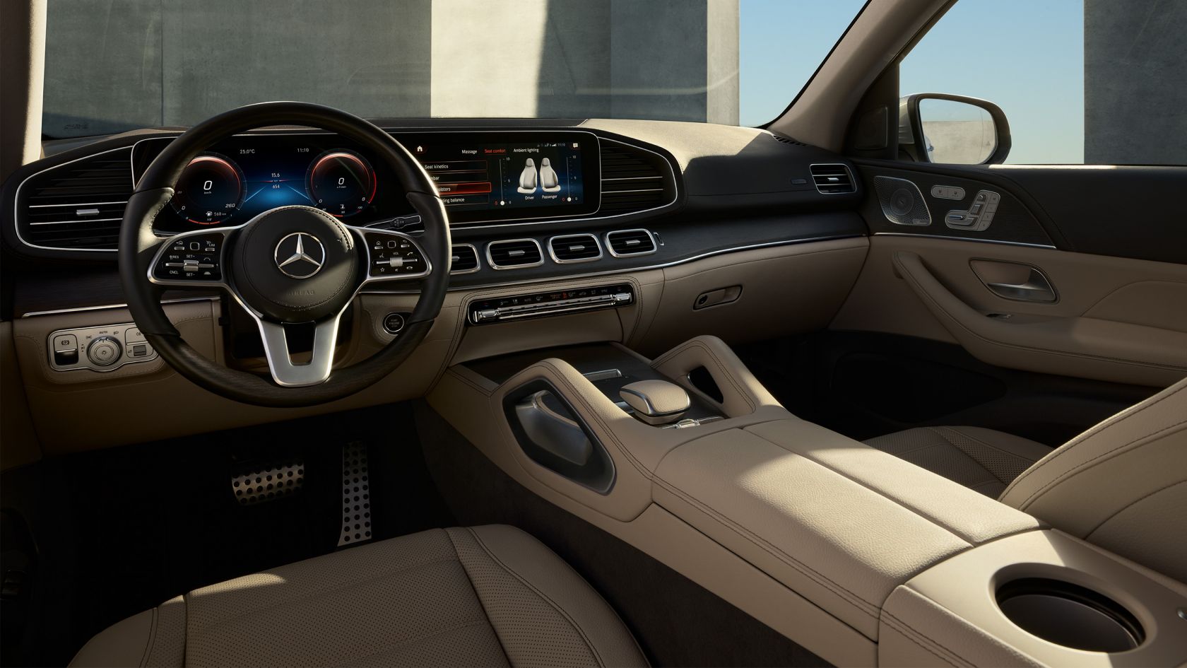 Дизайн Mercedes-Benz GLS Интерьер #2