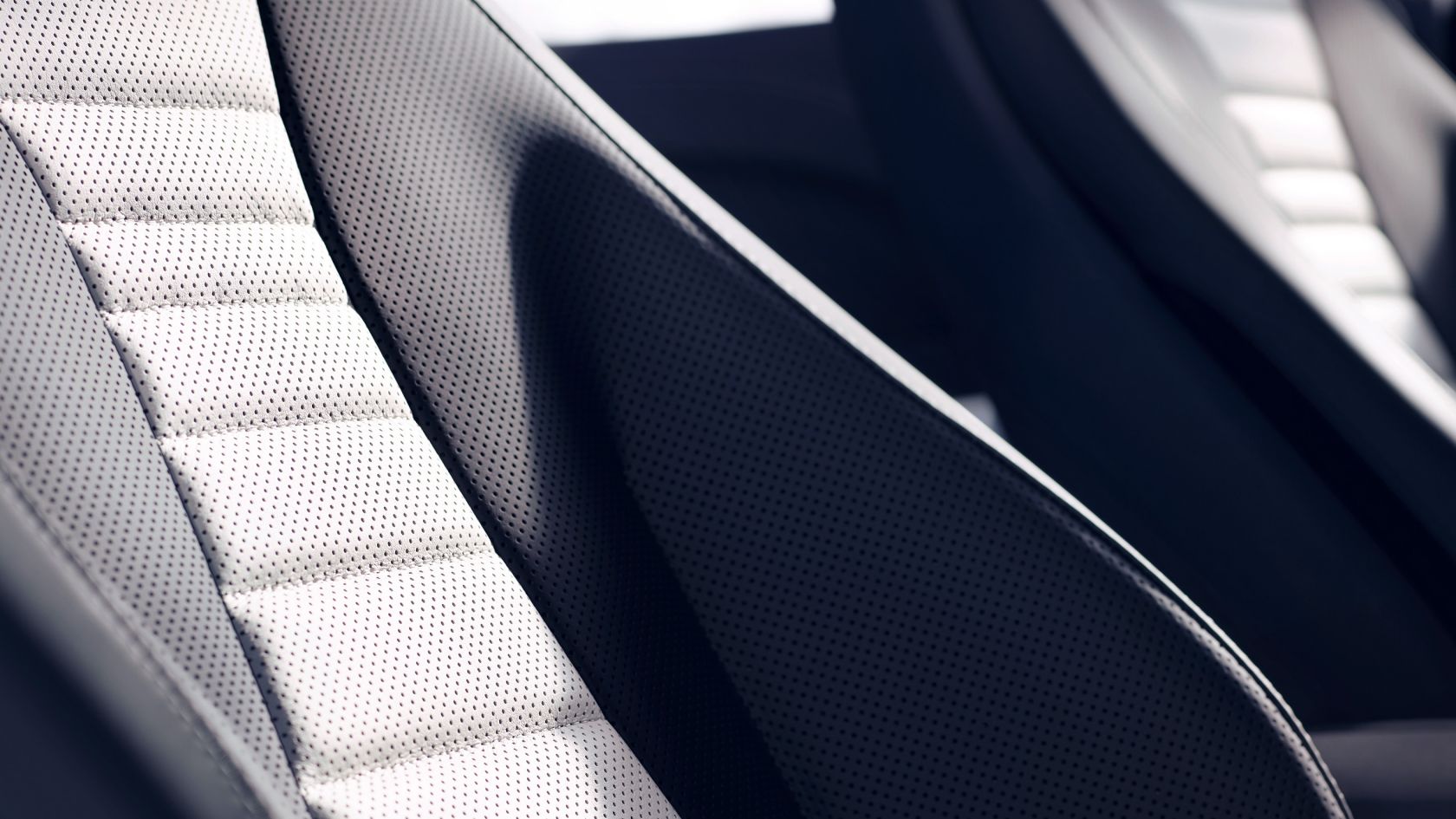 Дизайн Mercedes-Benz E-class Кабріолет Інтер’єр #7