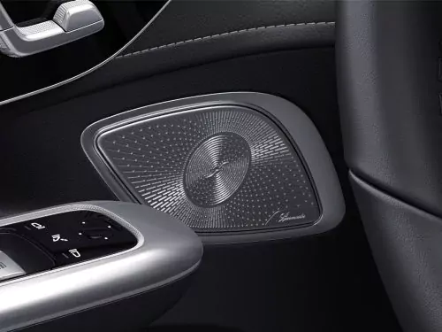 Новий повністю електричний Mercedes-AMG EQE Дизайн інтер'єру #5
