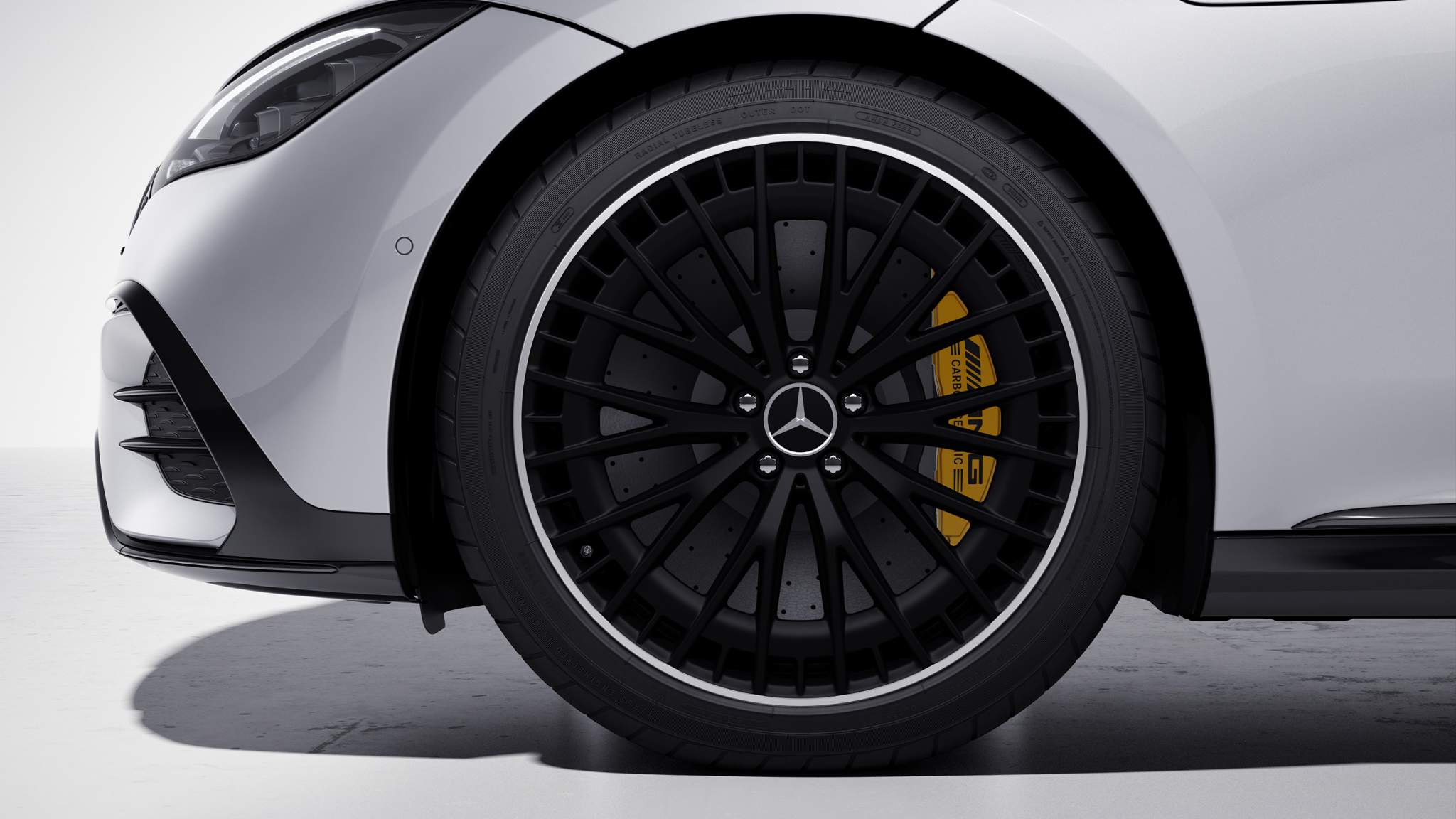 Новий повністю електричний Mercedes-AMG EQE Опції #11