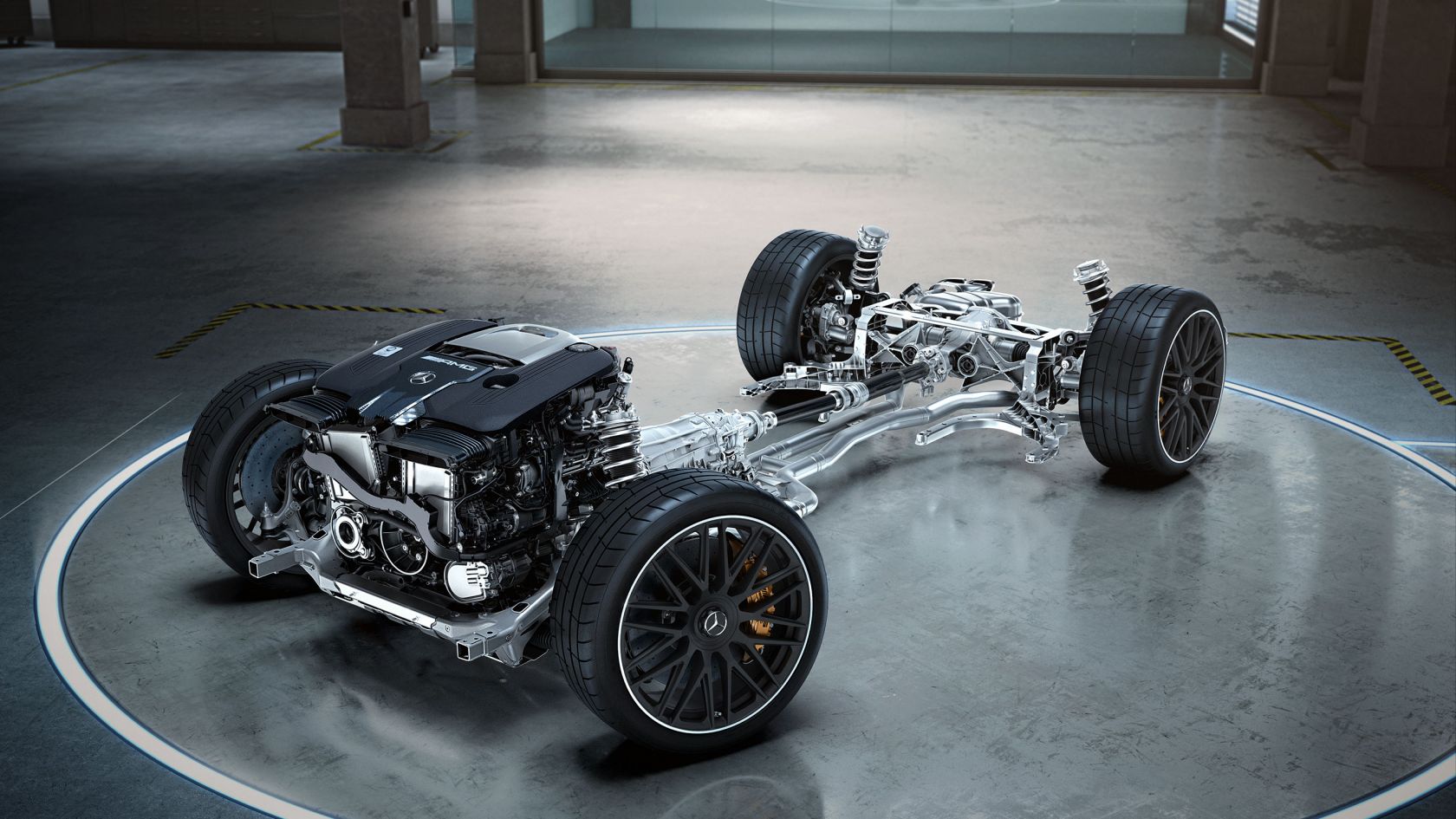 Динамические характеристики Mercedes-AMG SL Roadster Трансмиссия моделей V8