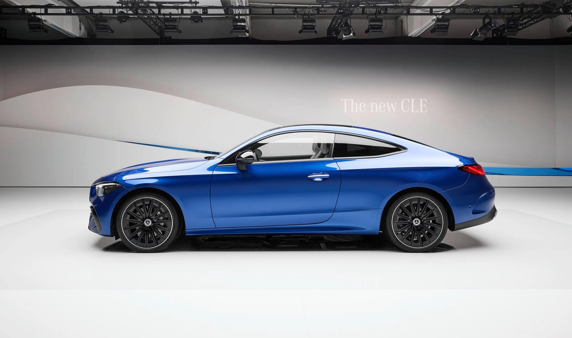 Новый Mercedes-Benz CLE Coupe