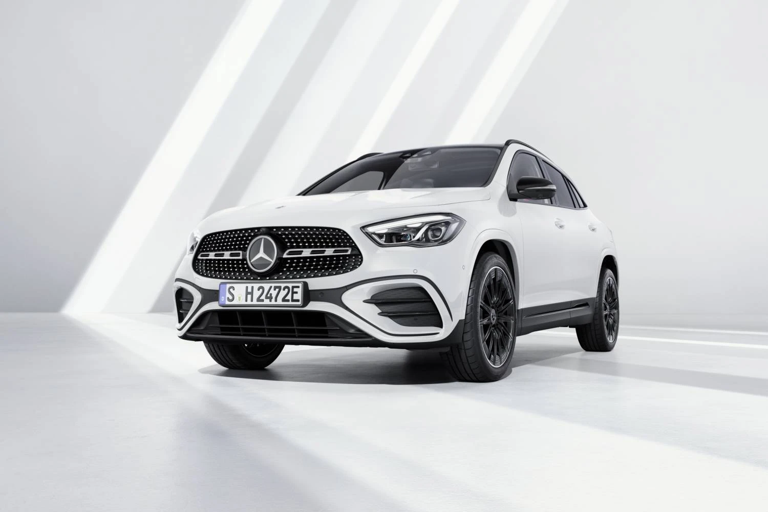 Оновлений Mercedes-Benz GLA