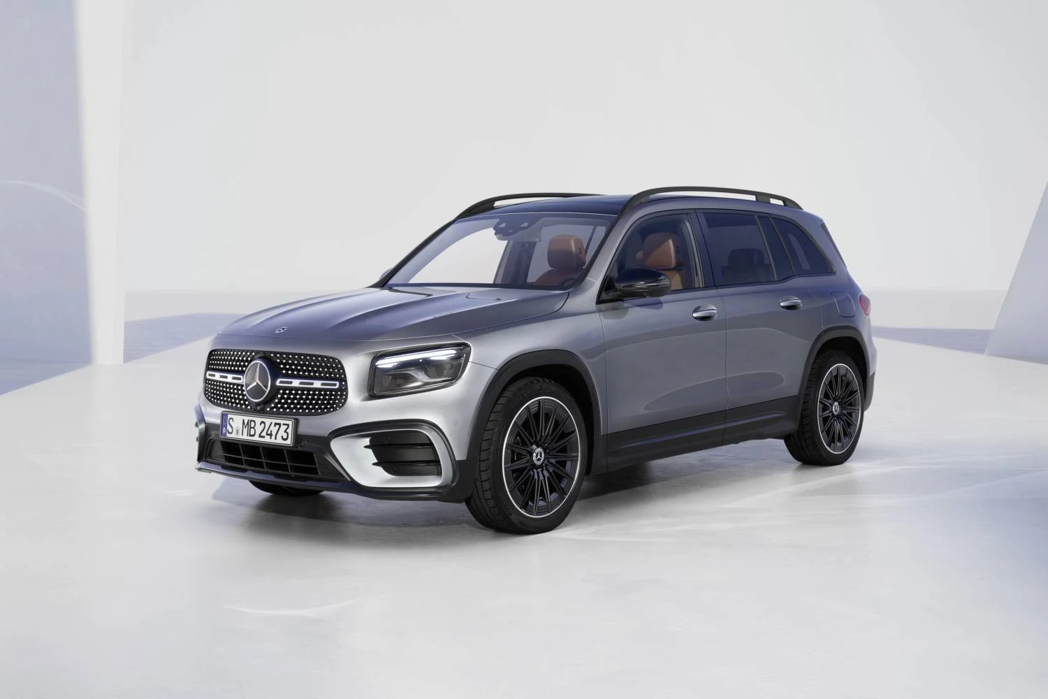 Обновленный Mercedes-Benz GLB