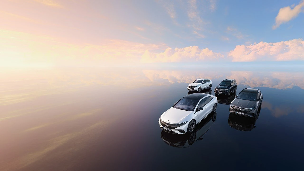 Окунитесь в роскошную эру электромобильности!