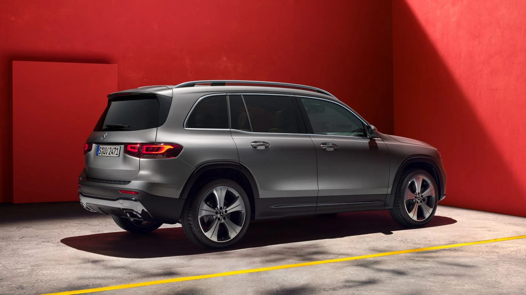 Обзор Mercedes-Benz GLB класса